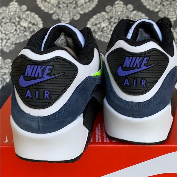 NIKE AIR MAX 90 LTR (GS) WMNS - Picture 10 of 16
